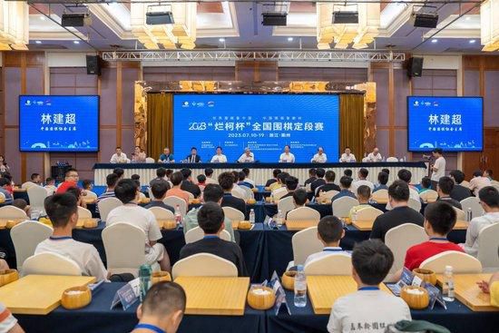 有一些西班牙的报道称格列兹曼与曼联有关，因此我收到了很多关于他的问题。